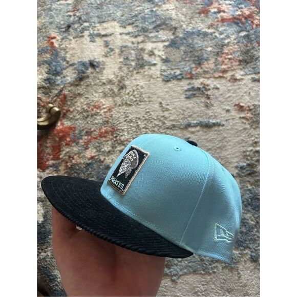 Pittsburgh Pirates New Era corduroy Bill size 7 3/4 - Picture 2 of 8